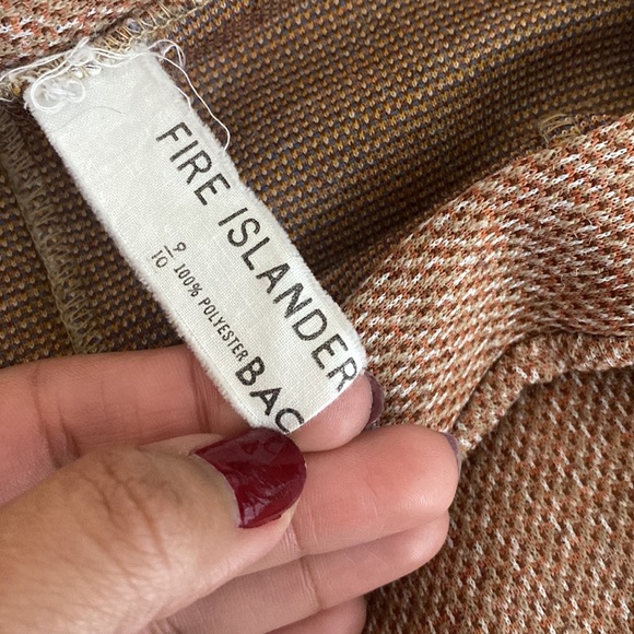 Fire islander skirt - Picture 2 of 3